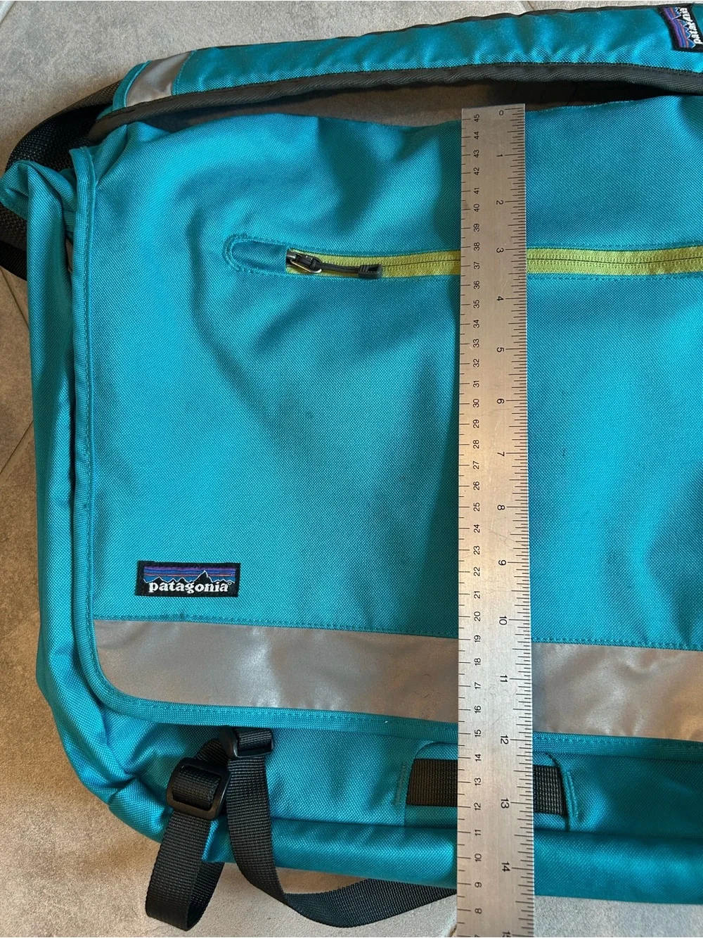 Patagonia messenger bag